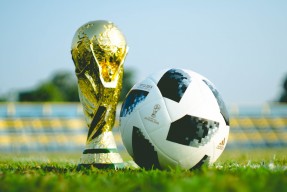 世界杯2026-摩洛哥风暴席卷北欧，2026世界杯焦点战，库尔图瓦致命一击定乾坤