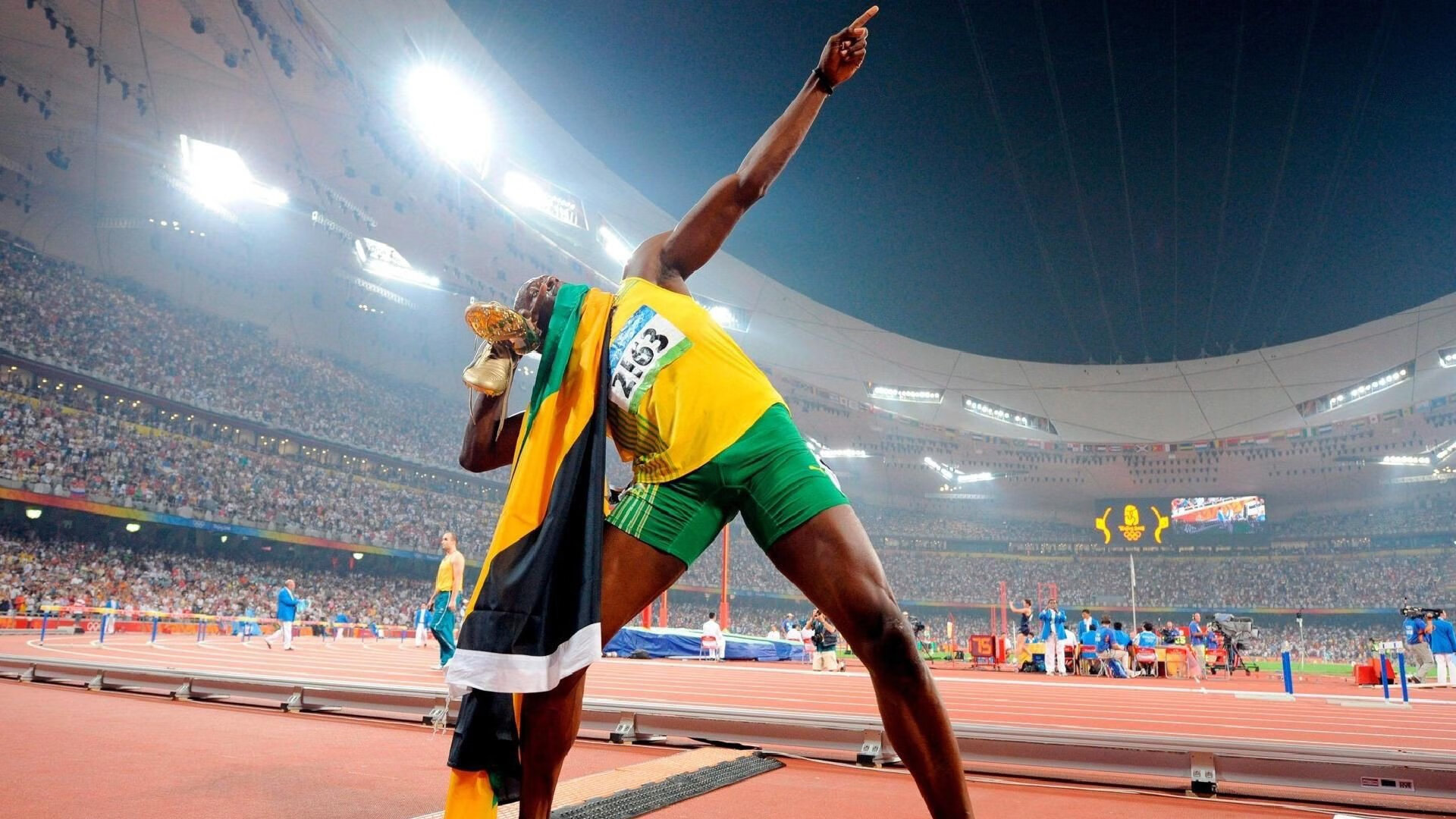 总决赛烽火与绿茵风暴，当篮球巅峰战遇上美洲杯速胜